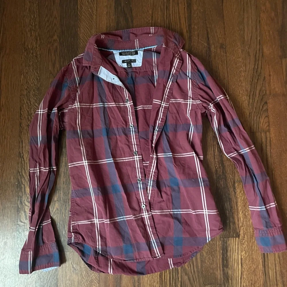 Banana republic men’s button down shirt